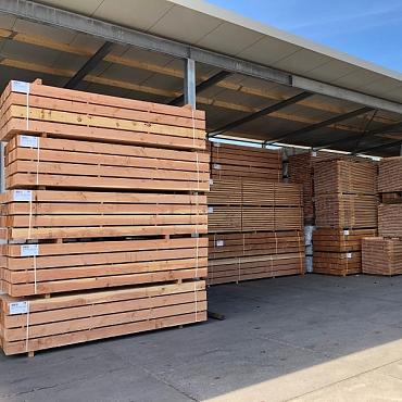 NV Douglas Paal 15x15x300 cm fijnbezaagd - Bouwvoordeel