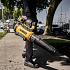 DeWALT Axiale Bladblazer 54V XR FLEXVOLT DCMBL777N-XJ - Bouwvoordeel